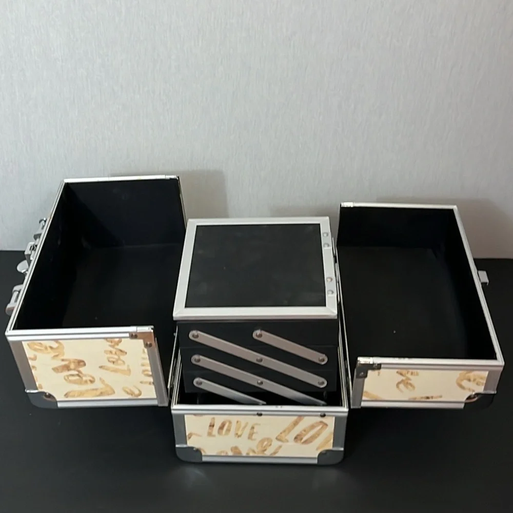 JoliGrace Beige Love Makeup Case Cosmetic Organizer Jewelry Traincase
